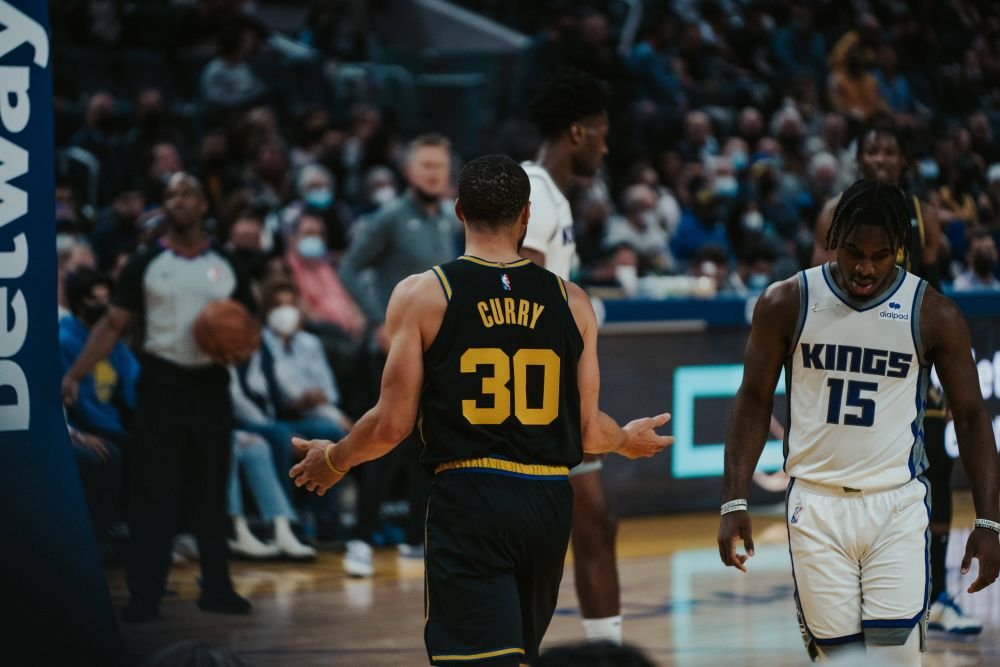 „Cine ești, de ce joci baschet?” Steph Curry, poveste inedită înainte să ajungă unul dintre cei mai buni aruncători de 3 puncte_10