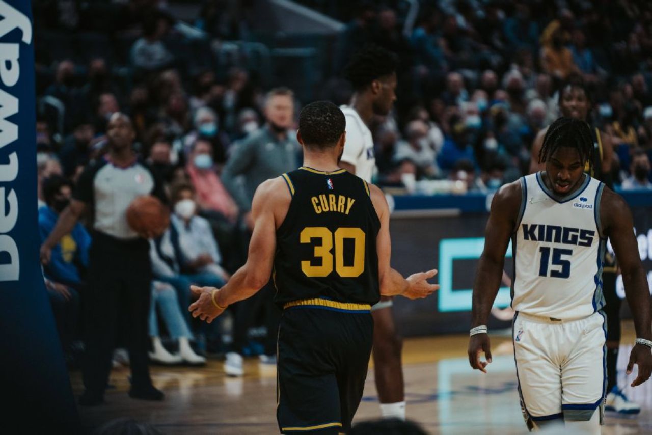 „Cine ești, de ce joci baschet?” Steph Curry, poveste inedită înainte să ajungă unul dintre cei mai buni aruncători de 3 puncte_10