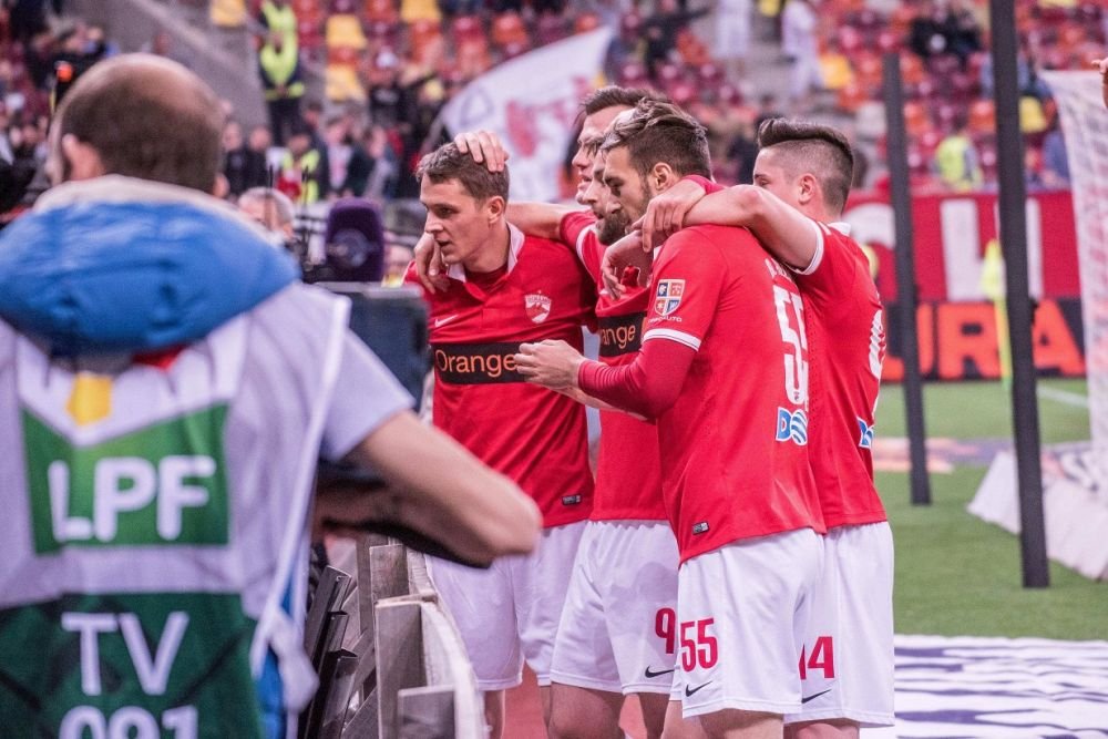 Primul transfer la Dinamo după retrogradare: 
