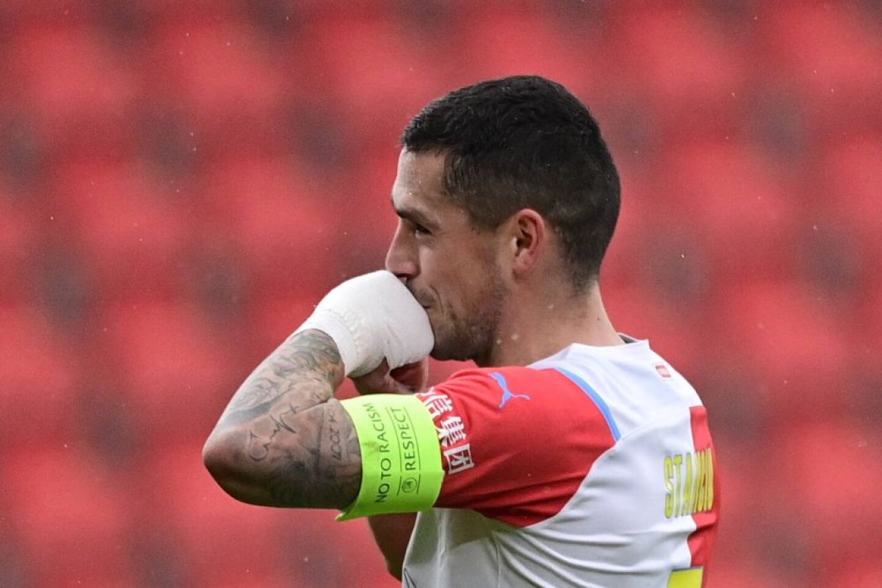 Nicolae Stanciu și-a „cucerit” deja colegii după primele meciuri din China! Ce i-a scris un coechipier după ce a dat gol și assist _8