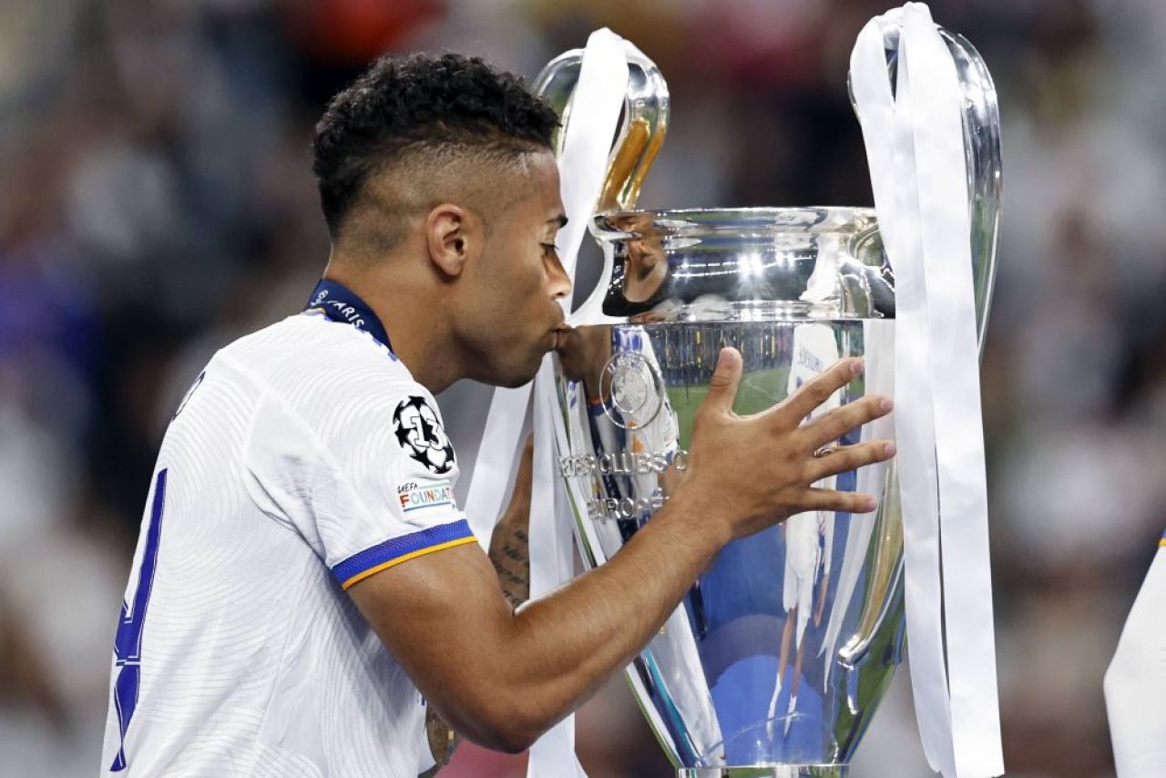 Real Madrid încasează o lovitură în ofensivă. Atacantul a cerut să plece de la echipă_1