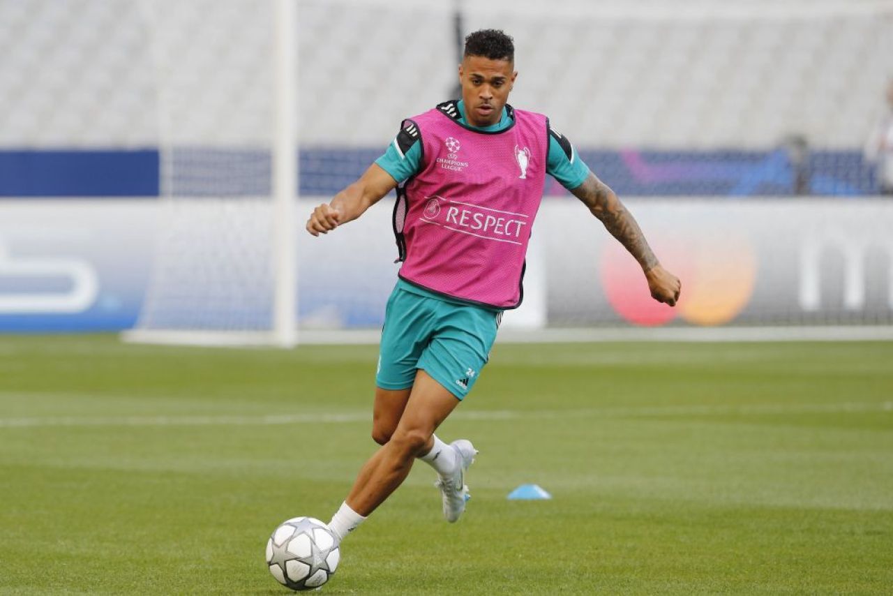 Real Madrid încasează o lovitură în ofensivă. Atacantul a cerut să plece de la echipă_6