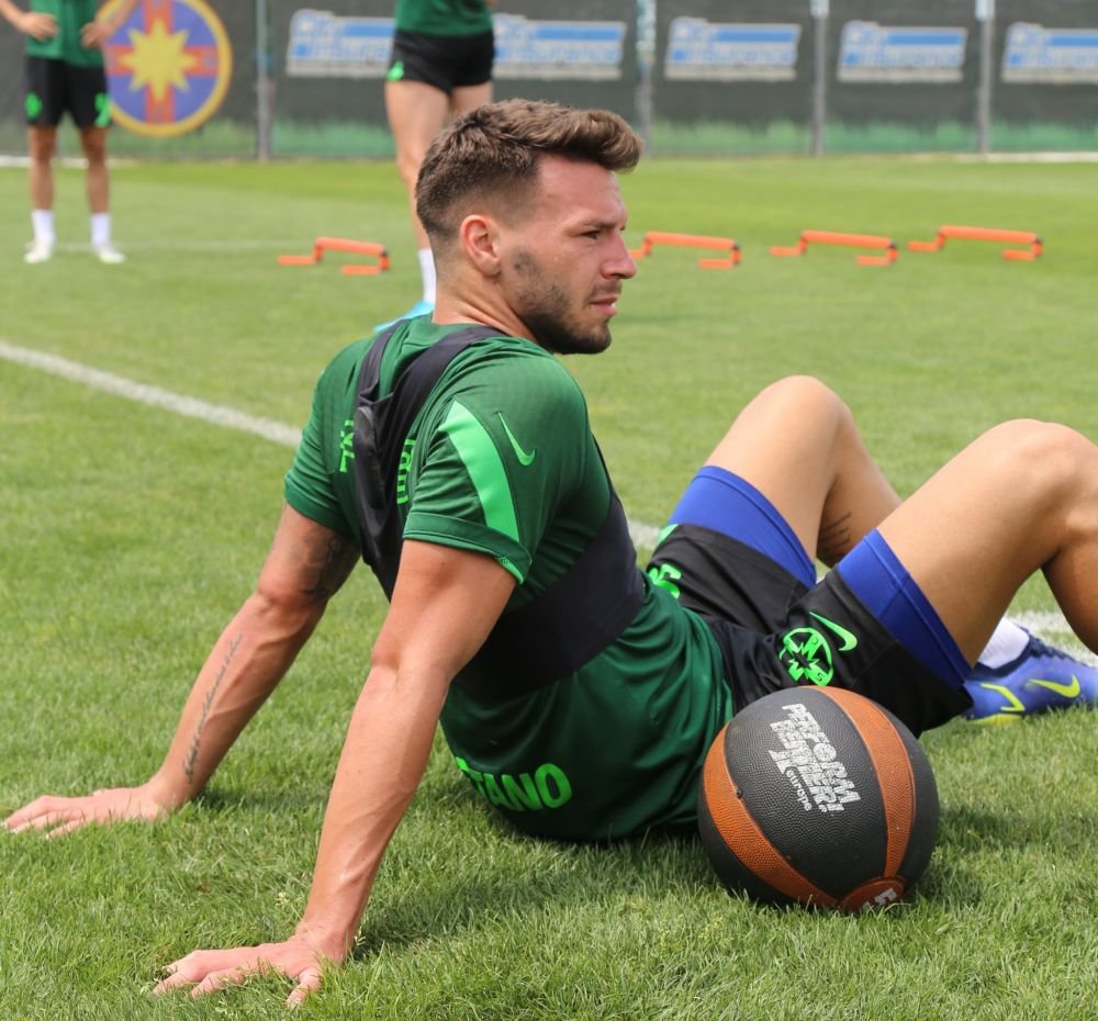 FCSB - Zimbru Chișinău 6-1 | Vicecampioana României reușește o nouă victorie la scor înaintea startului de sezon_11