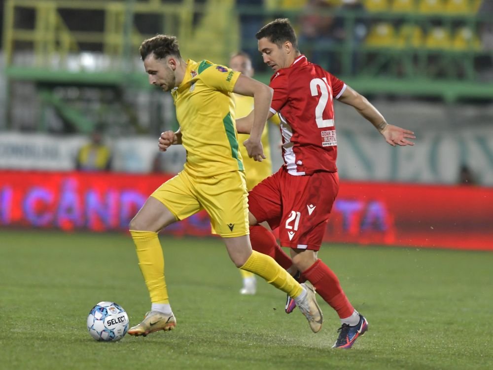 Scapă cine poate! Încă un fotbalist important pleacă de la Dinamo. Va juca în Cipru_3