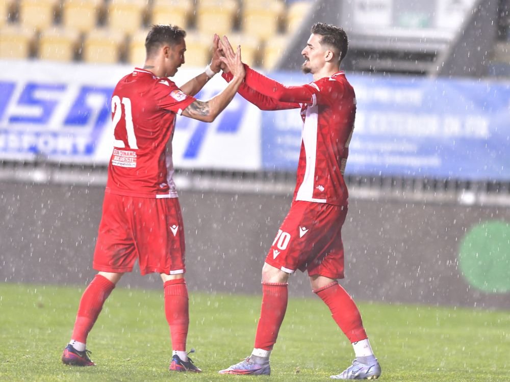 Scapă cine poate! Încă un fotbalist important pleacă de la Dinamo. Va juca în Cipru_8