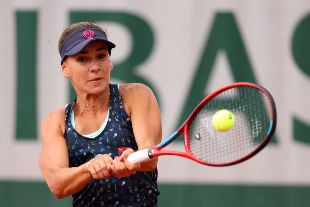Niciodată nu e prea târziu în tenis! Irina Bara a debutat cu succes la Wimbledon, la 27 de ani. Se va duela cu Badosa în turul 2_14