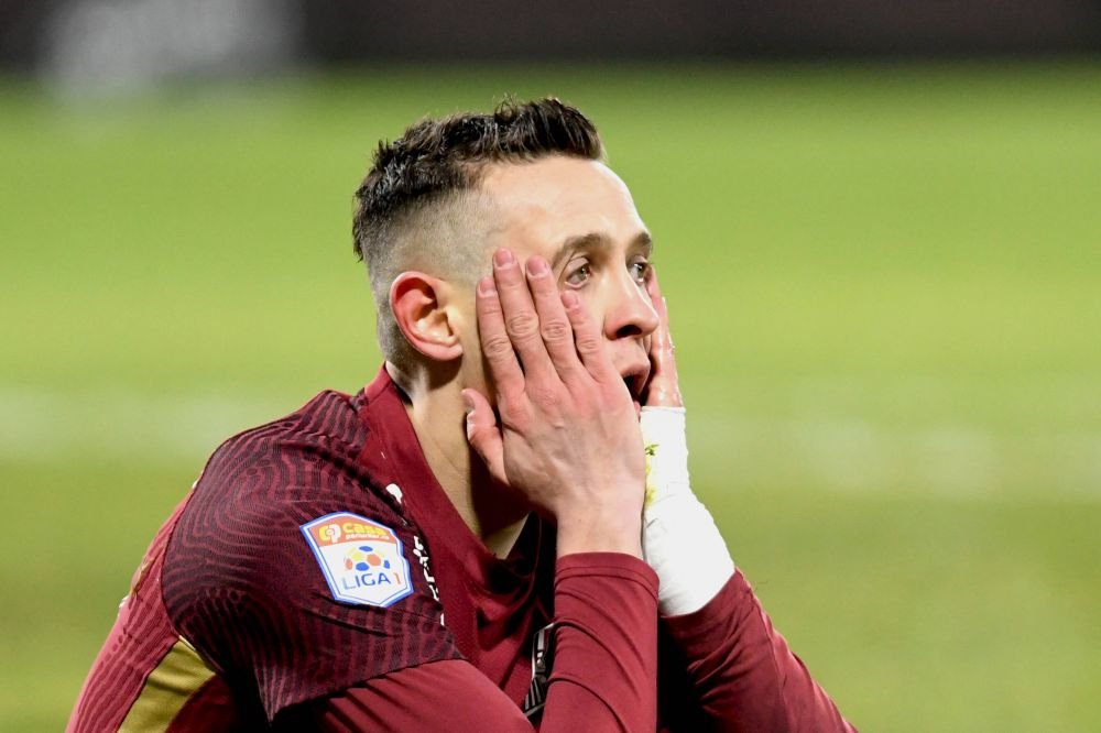 Valentin Costache a răbufnit c&acirc;nd a fost &icirc;ntrebat de o posibilă convocare la națională. Rapidistul a &icirc;nvinovățit-o pe CFR Cluj