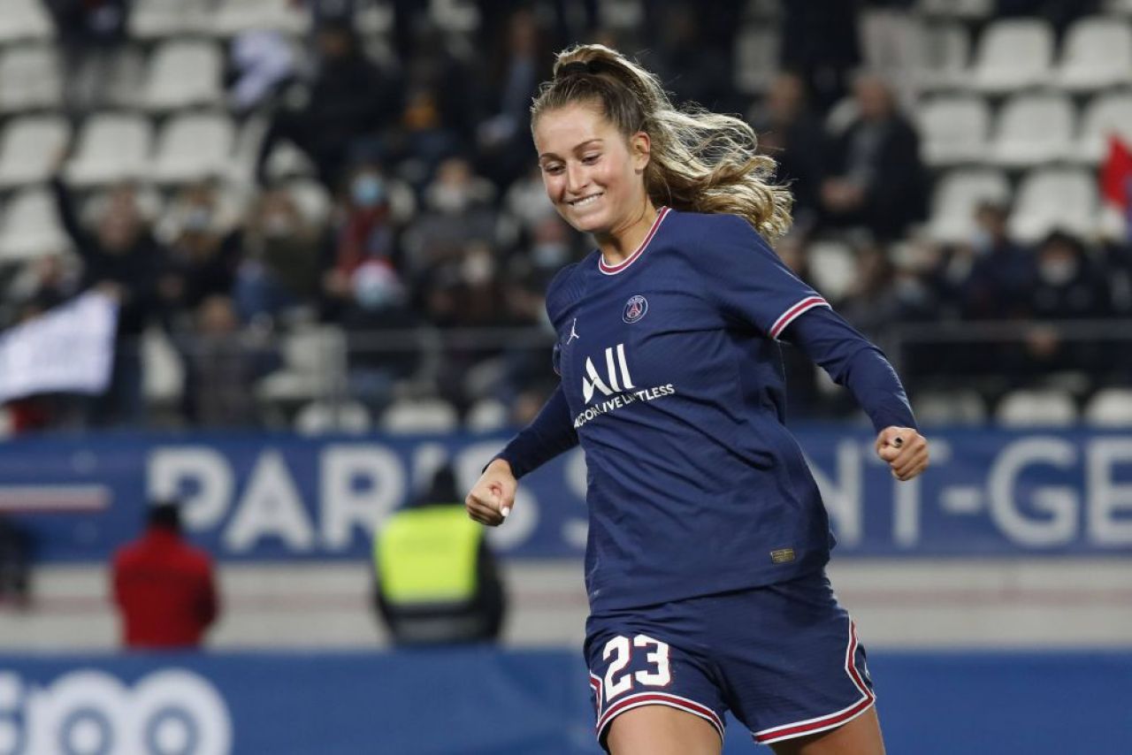 Cum arată fosta parteneră a lui Alphonso Davies. Cine este și ce avere are canadianca_18
