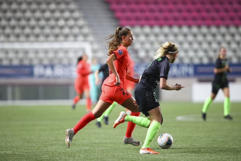 Cum arată fosta parteneră a lui Alphonso Davies. Cine este și ce avere are canadianca_34