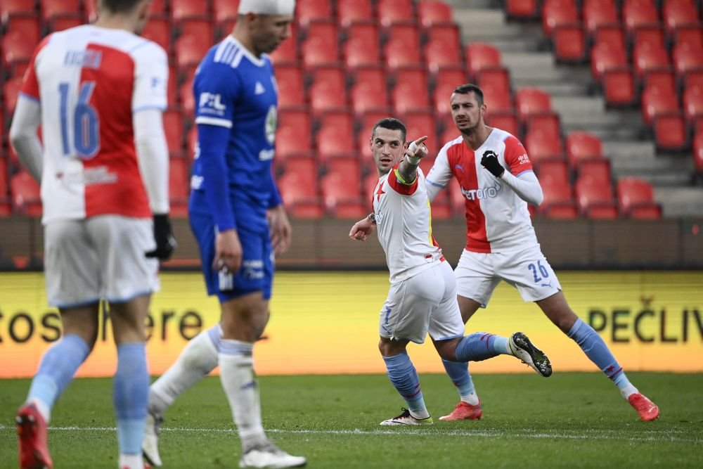 Reușită splendidă pentru Nicușor Stanciu în China. Mijlocașul este la al patrulea gol pentru Wuhan Three Towns_7