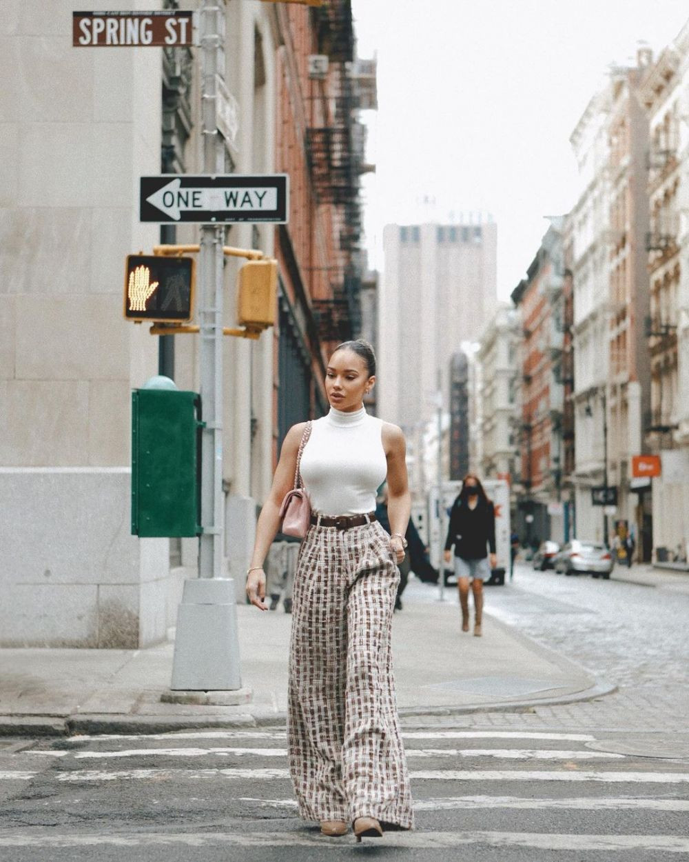 Cu internetul nu te pui! Karim Benzema, dat de gol de urmăritori că se iubește cu un super-model sexy! A șters poza imediat _27