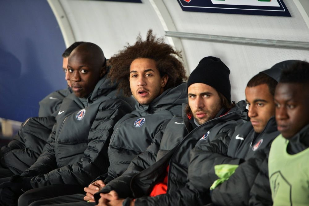 Universitatea Craiova a anunțat despărțirea de jucătorul crescut la PSG! Oltenii au renunțat la el _2