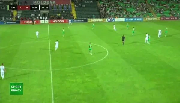 Florinel Coman, idolul suporterilor moldoveni! I-au strigat numele și au stat la coadă pentru autograful &bdquo;perlei&rdquo; FCSB-ului