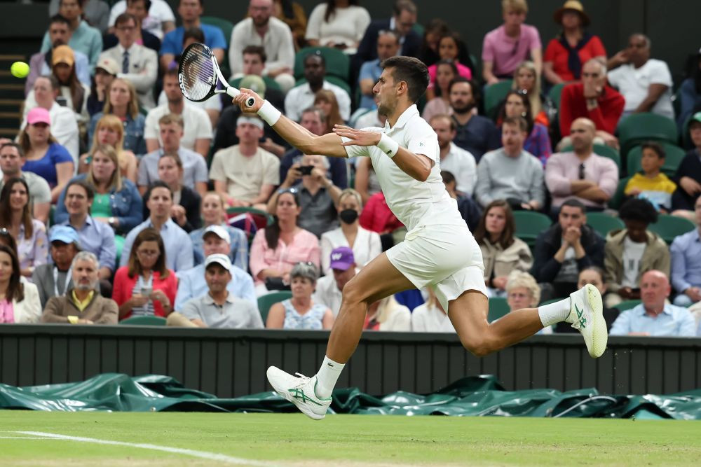 Wimbledon 2022 | Djokovic, &icirc;ncă un task bifat. S&acirc;rbul se va duela &icirc;n sferturi cu #10 mondial&nbsp;