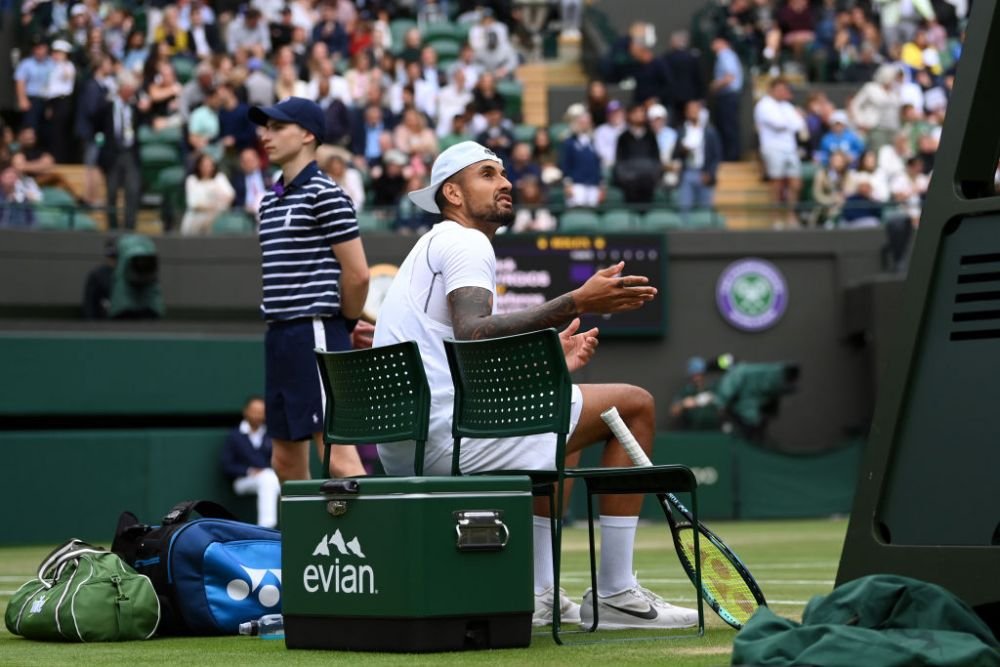 Kyrgios și Tsitsipas, buni de plată după meciul nebun de la Wimbledon! Cu cât au fost amendați cei doi_4