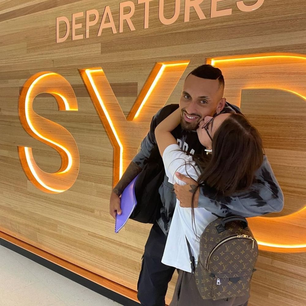 Ea este bomba sexy care îl 'liniștește' pe rebelul Nick Kyrgios! Cu cine se iubește controversatul tenismen _23