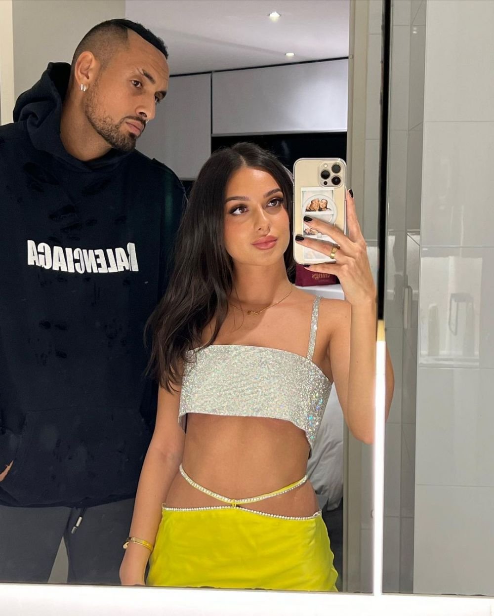Ea este bomba sexy care îl 'liniștește' pe rebelul Nick Kyrgios! Cu cine se iubește controversatul tenismen _32