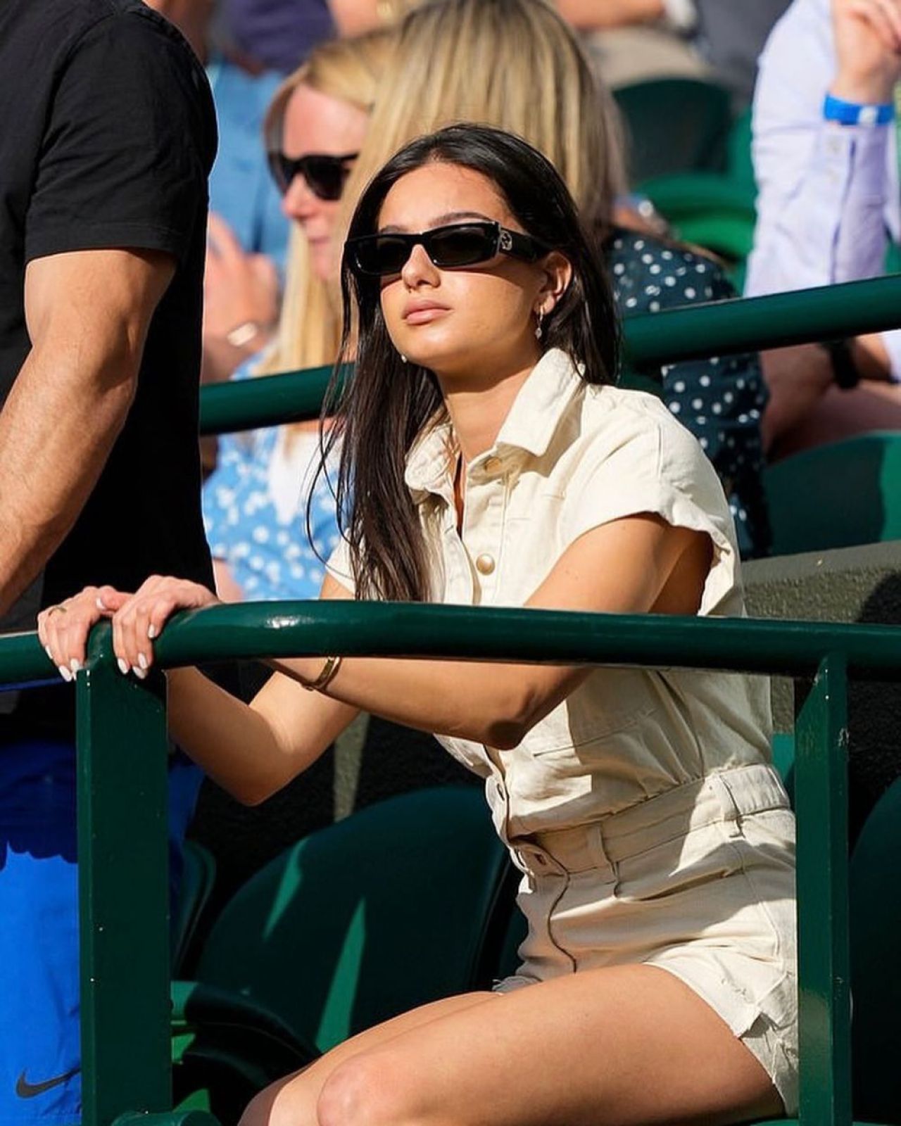 Ea este bomba sexy care îl 'liniștește' pe rebelul Nick Kyrgios! Cu cine se iubește controversatul tenismen _44
