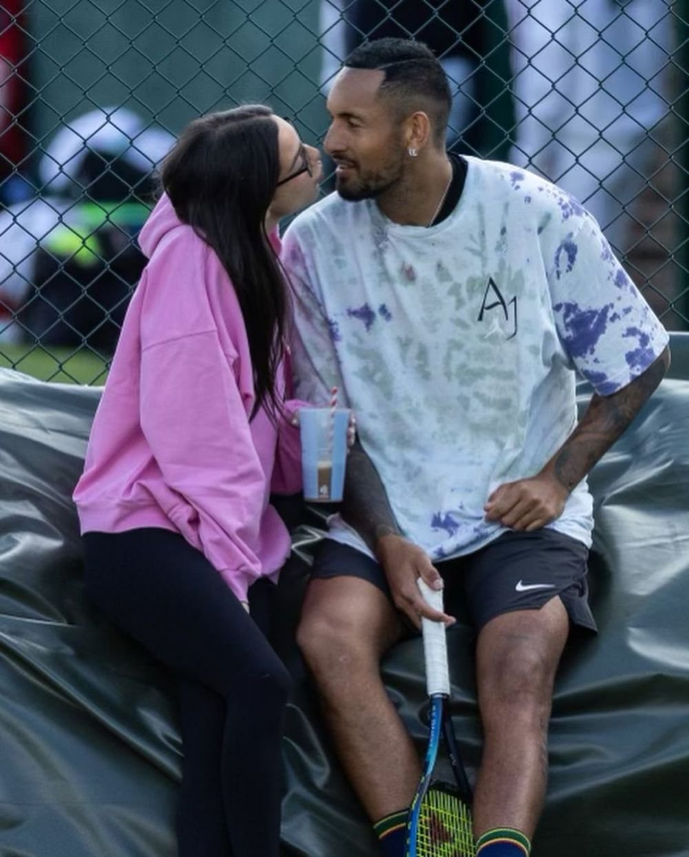 Ea este bomba sexy care îl 'liniștește' pe rebelul Nick Kyrgios! Cu cine se iubește controversatul tenismen _47