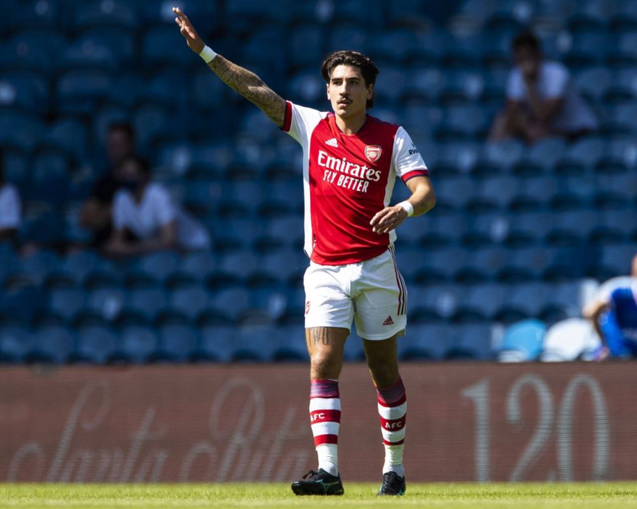 Metoda folosită de Mikel Arteta să-și păstreze fundașul la echipă. Ce a primit fotbalistul lui Arsenal_9