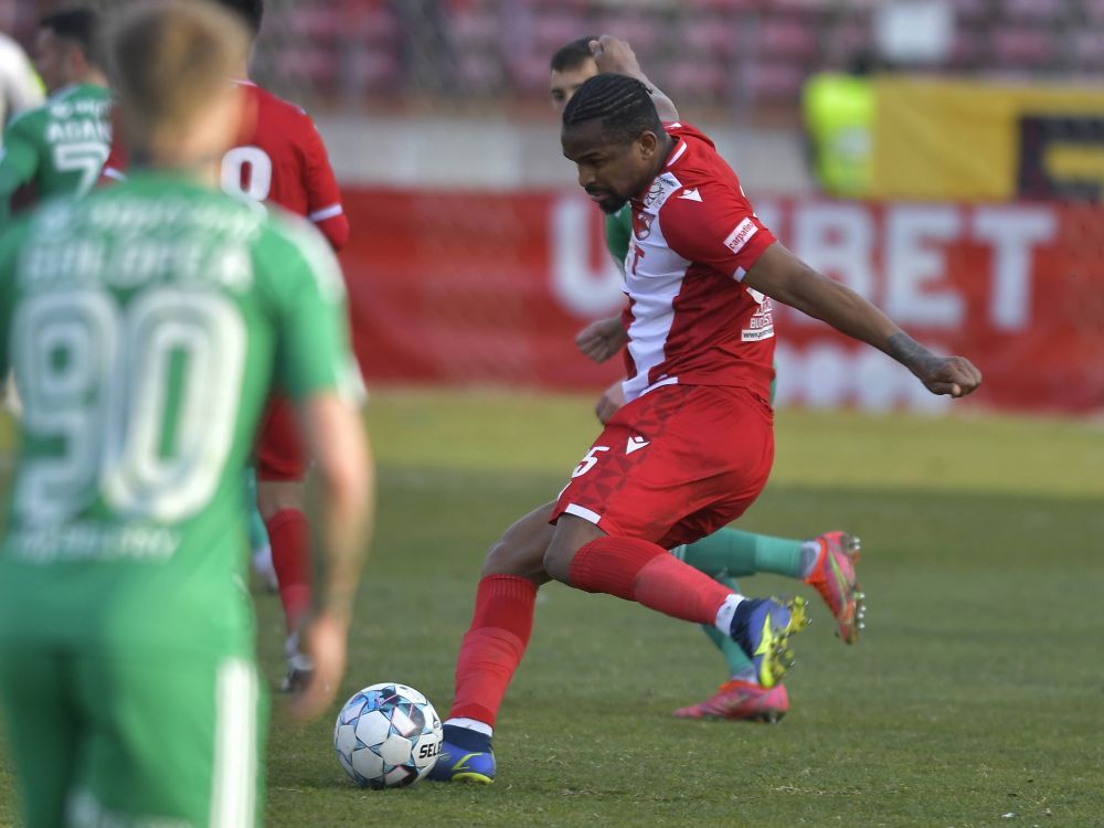 Christian Irobiso continuă în România! Cu cine a semnat fostul atacant al lui Dinamo_5