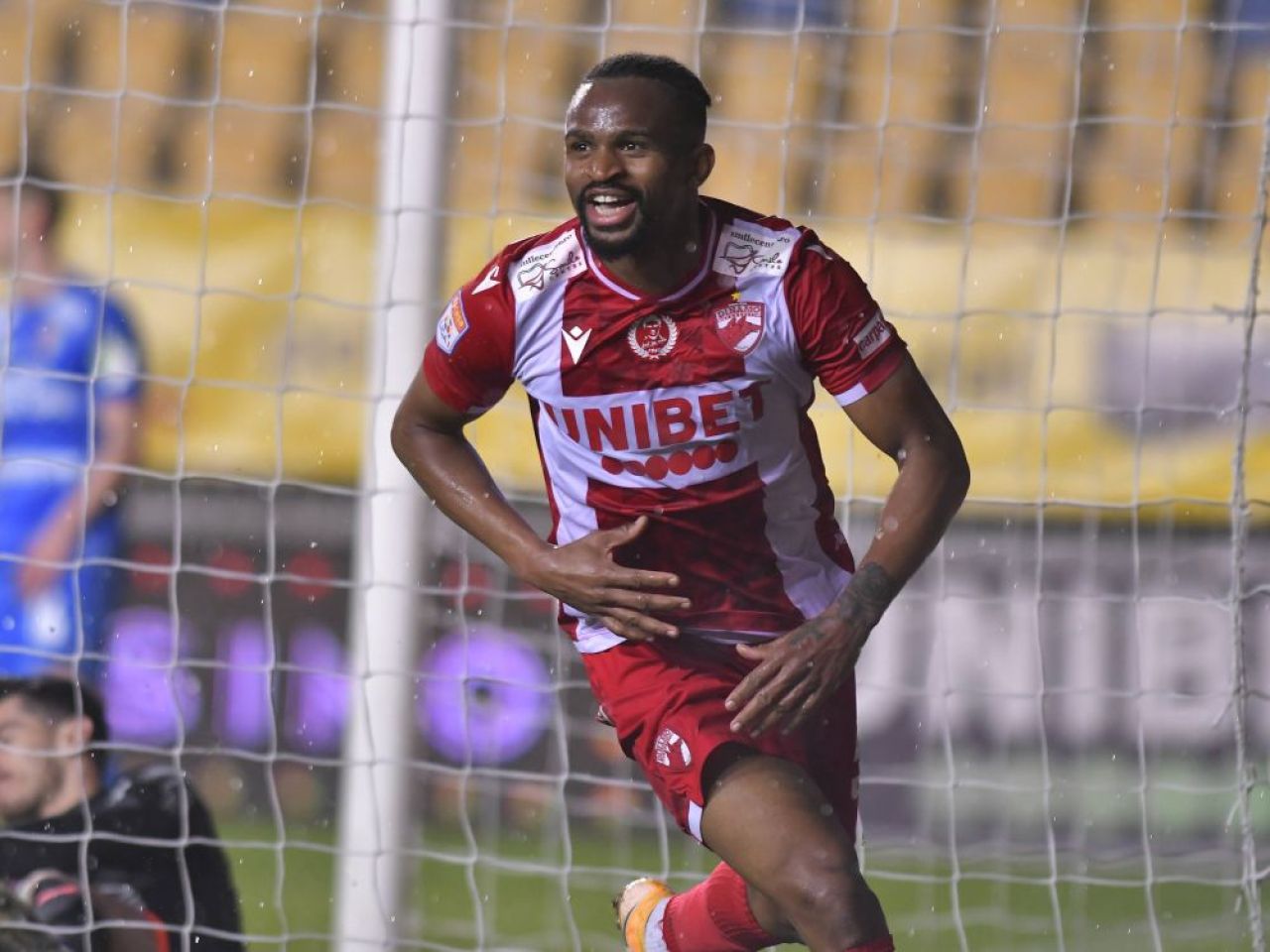 Christian Irobiso continuă în România! Cu cine a semnat fostul atacant al lui Dinamo_7