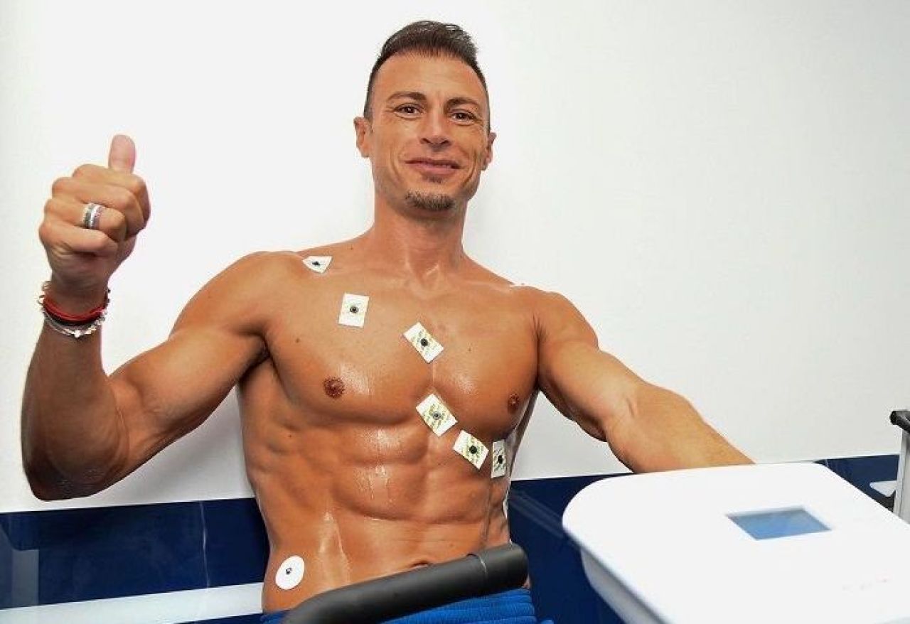 De asta joacă de 14 ani la Lazio! Ștefan Radu a impresionat la vizita medicală: „E culturist!” _11