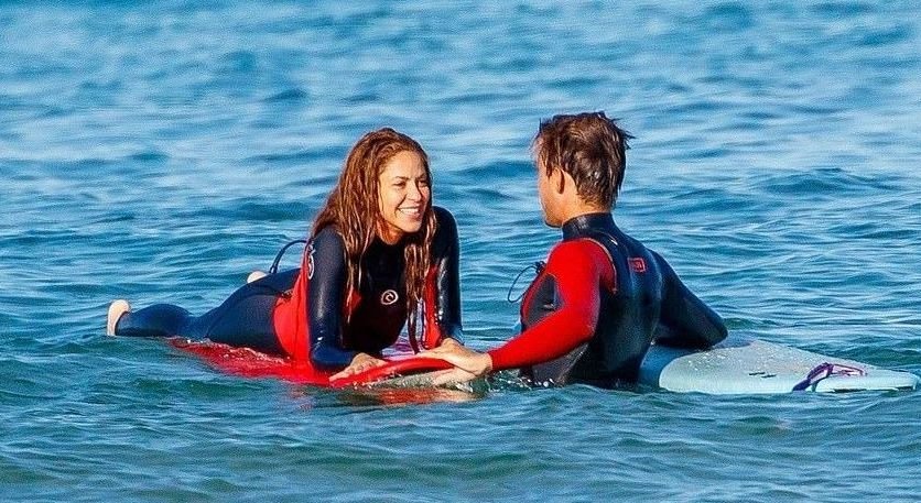 L-a și uitat pe Pique? Cu cine a fost surprinsă Shakira în vacanță _40