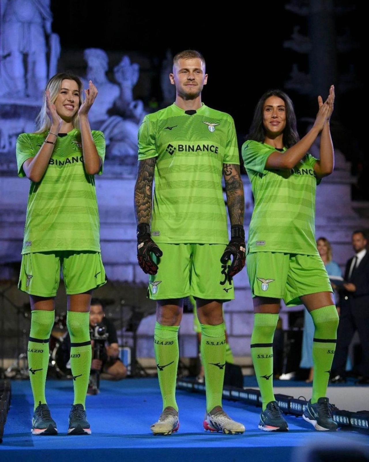 Lazio și-a prezentat noile echipamente! Ștefan Radu a fost ”model”_1