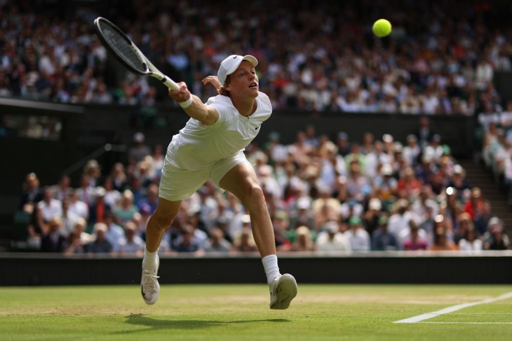 „Monstrul” Djokovic revine de la 0-2 la seturi și devine primul semifinalist la Wimbledon: i-a distrus moralul tânărului Sinner_13