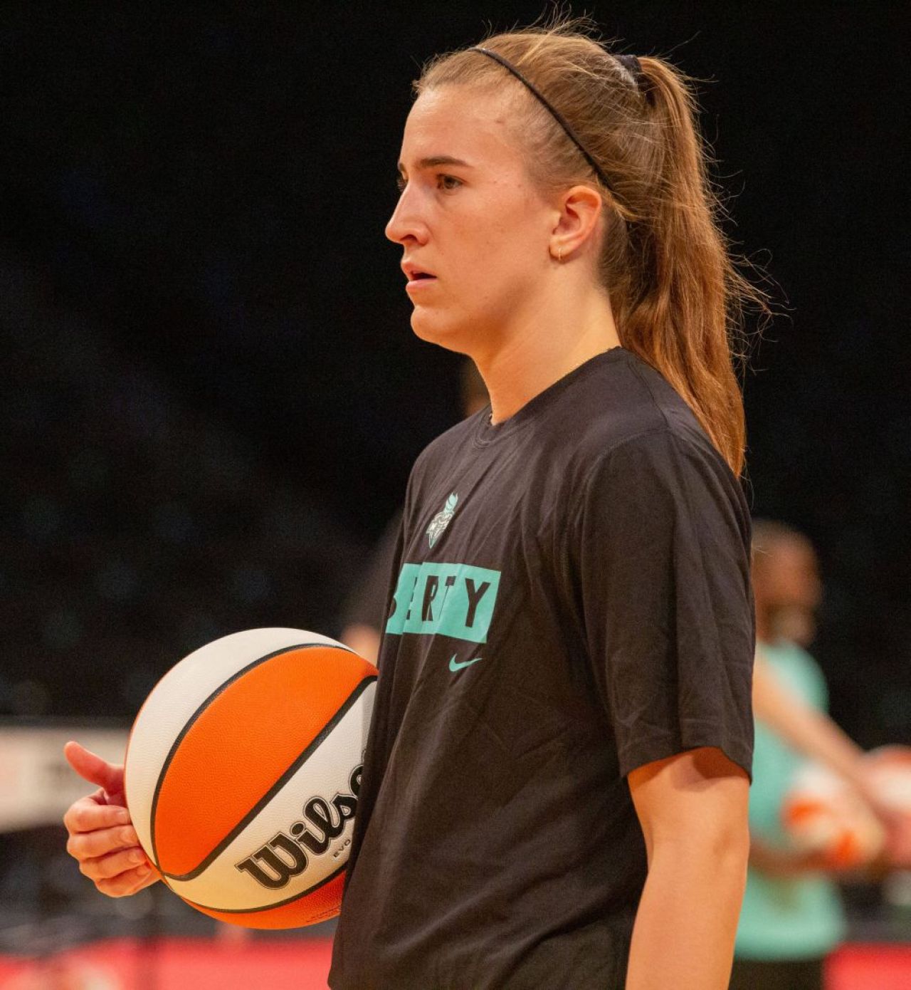 Vrăjitoarea Sabrina: record fabulos în WNBA al româncei Sabrina Ionescu!_4