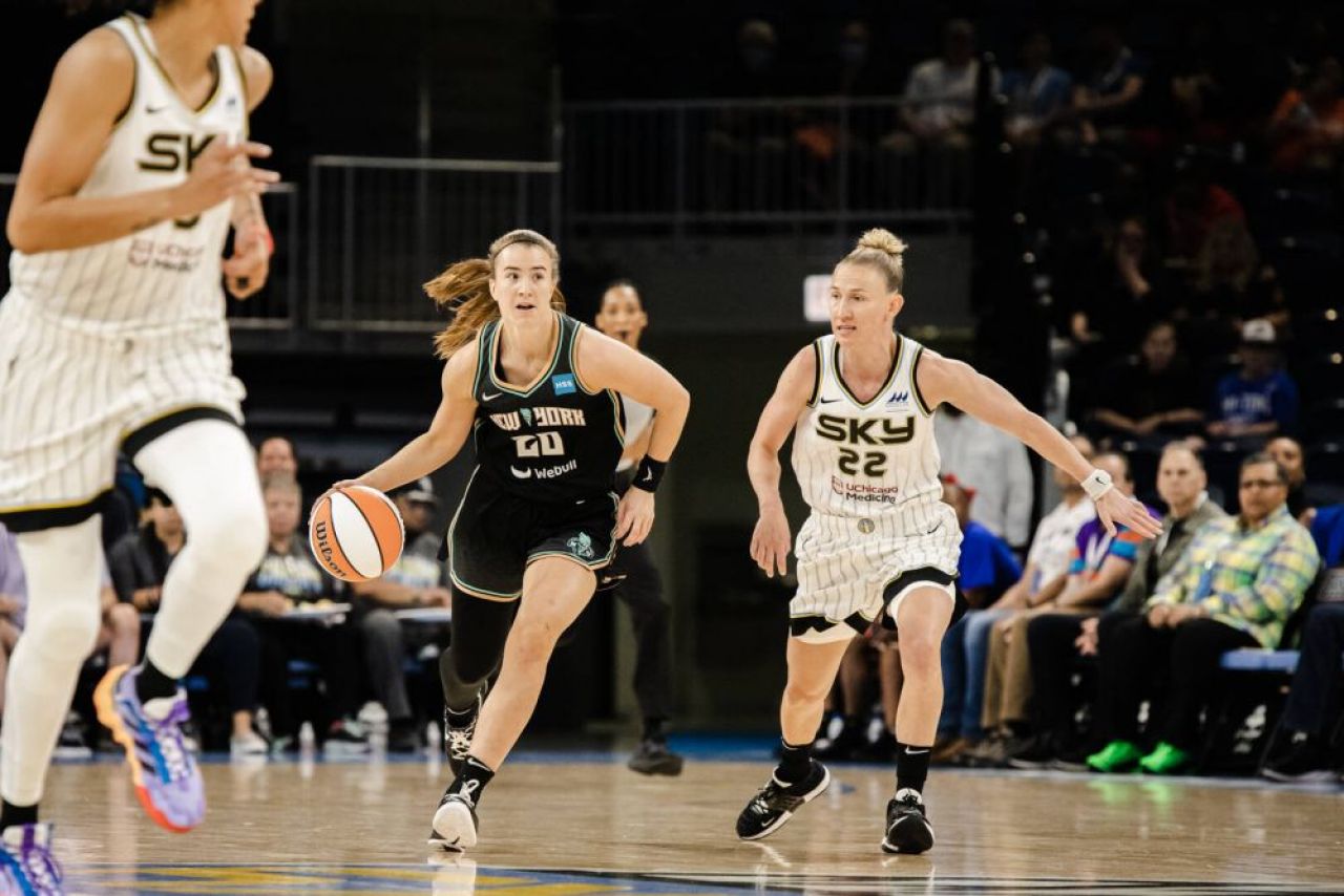 Vrăjitoarea Sabrina: record fabulos în WNBA al româncei Sabrina Ionescu!_6