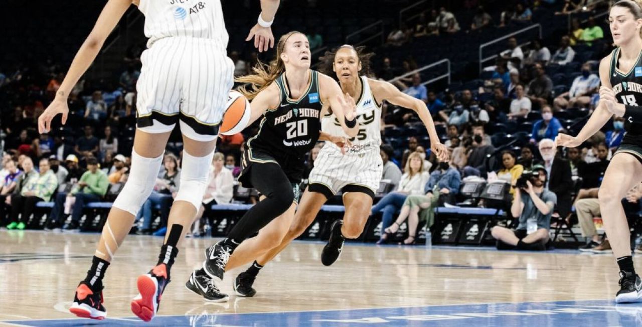 Vrăjitoarea Sabrina: record fabulos în WNBA al româncei Sabrina Ionescu!_13