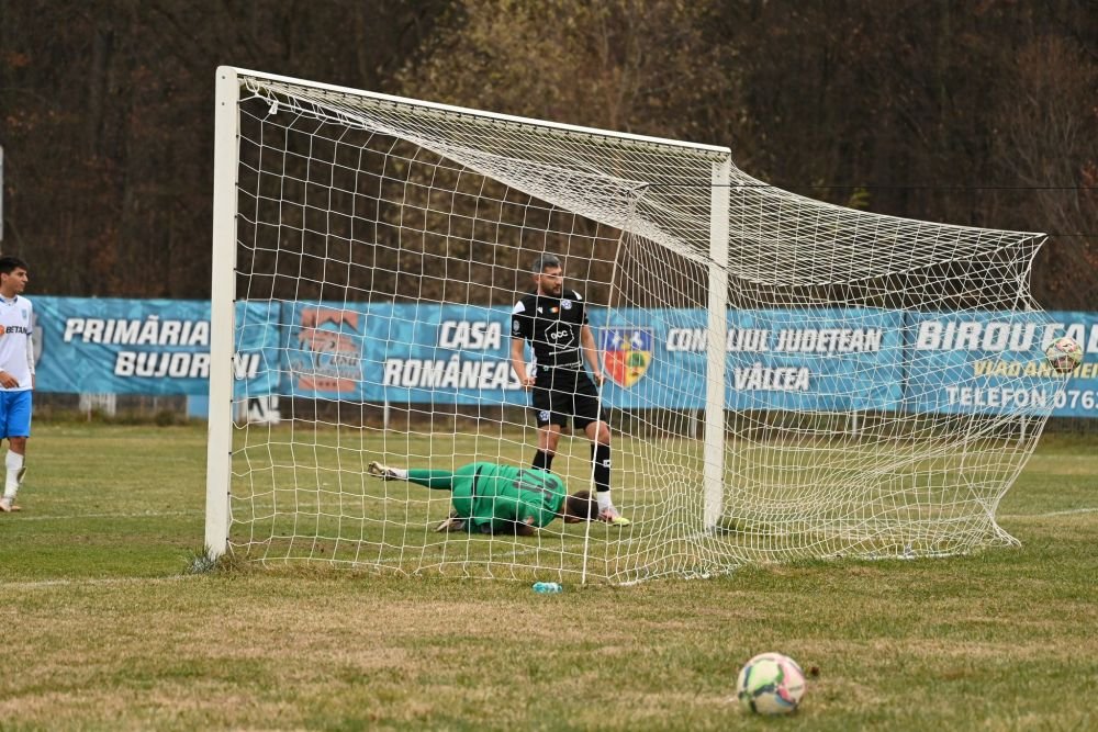 Florin Costea trăiește! Fostul atacant al lui FCSB și al Craiovei a semnat un nou contract_13