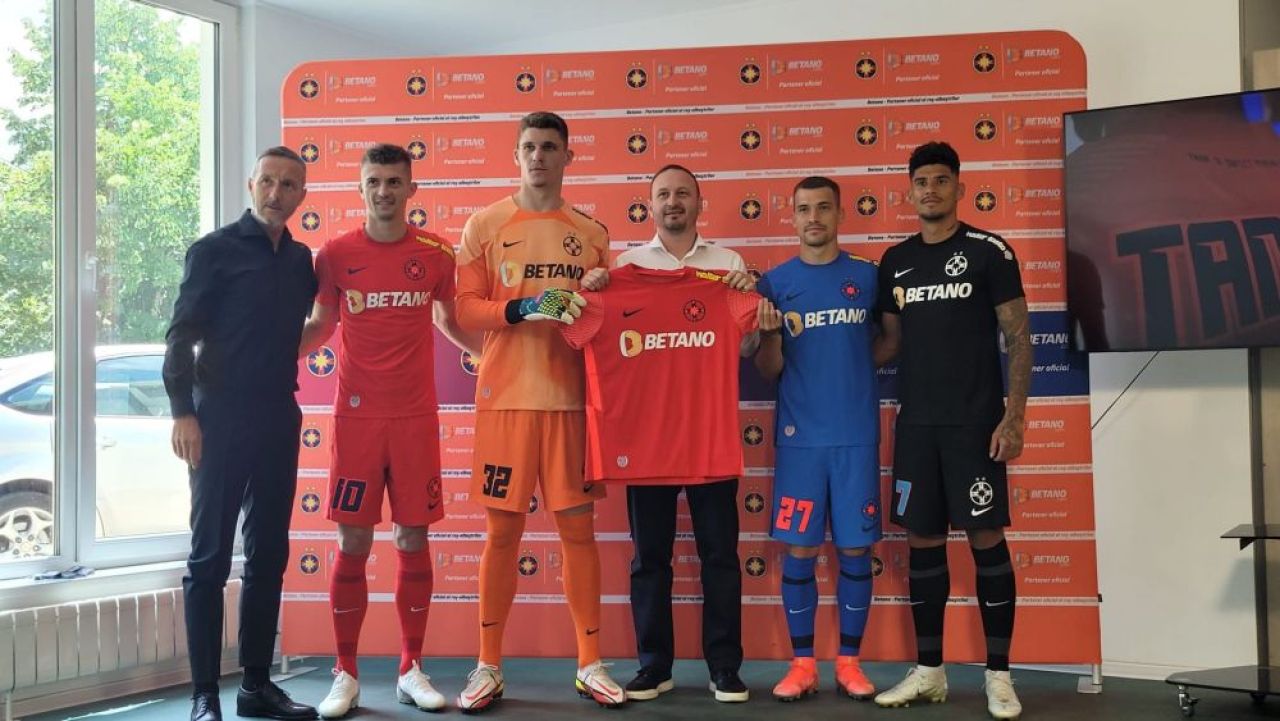Primele imagini cu noul echipament de la FCSB: