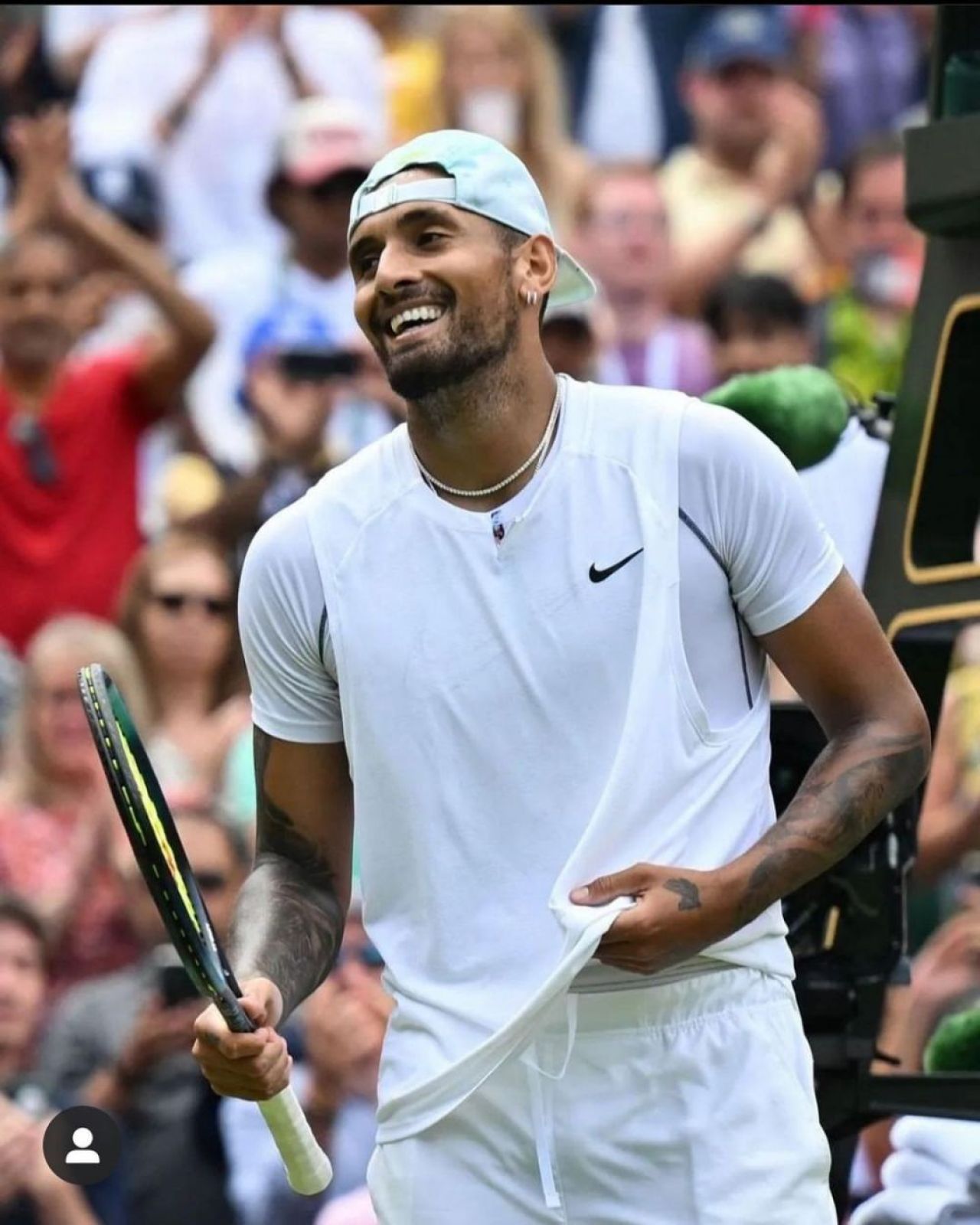 Nu îl recunoaște nimeni! Finalistul Wimbledon a postat o fotografie din copilărie și a devenit viral _14