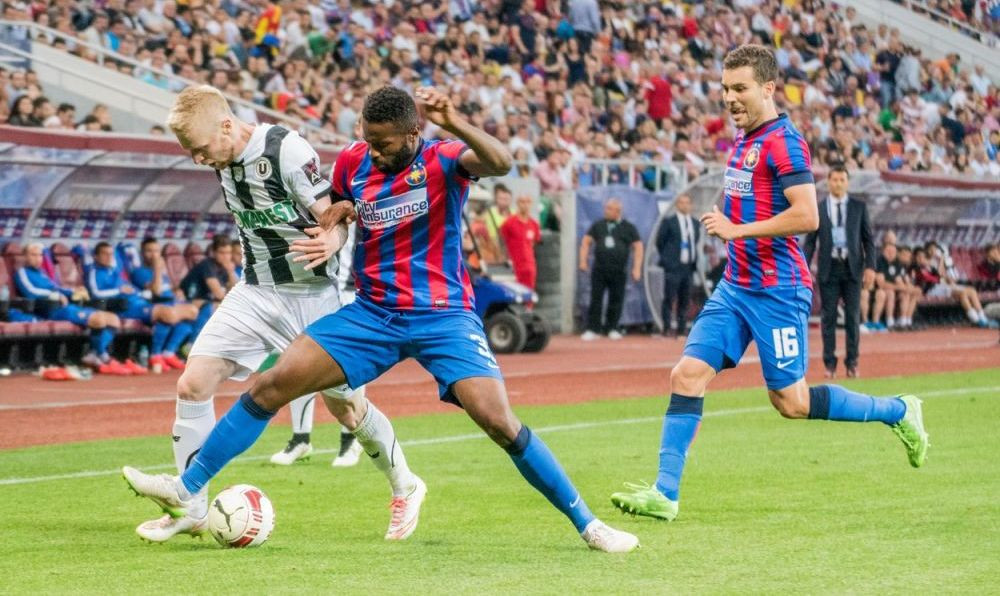 Varela, fostul fundaș al lui FCSB, a plecat de la PAOK Salonic și a semnat astăzi cu noua echipă!