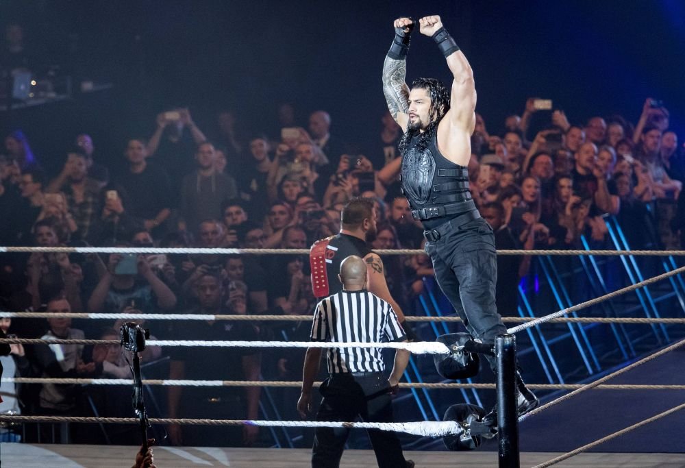 WWE | De la un fotbalist mediocru la cel mai tare wrestler din istorie_3