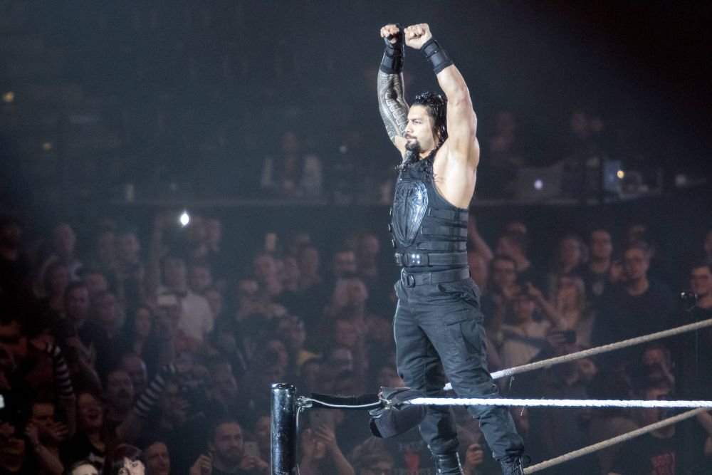 WWE | De la un fotbalist mediocru la cel mai tare wrestler din istorie_12