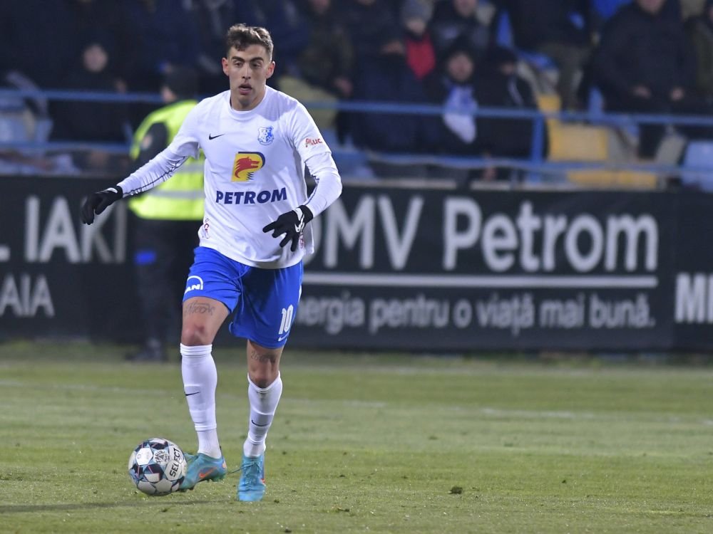 Petrescu nu mizează pe Jefte! Dugandzic rămâne lider în atac. Ce supriză a mai pregătit antrenorul pentru supercupă_6