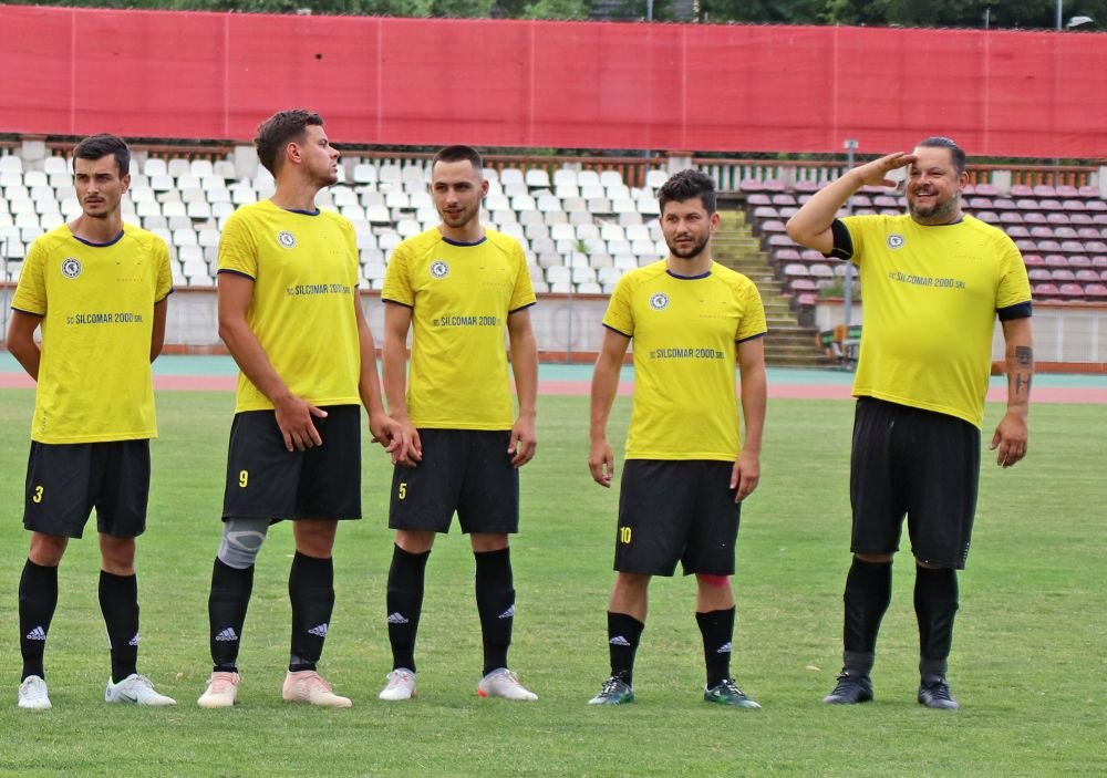 Bobonete a pierdut la scor cu Dinamo, dar a fost lăudat. 