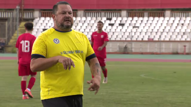 Mai tare ca jucătorii din Liga 1! Bobonete a executat perfect un penalty în meciul cu Dinamo, fără nicio șansă pentru portar_2