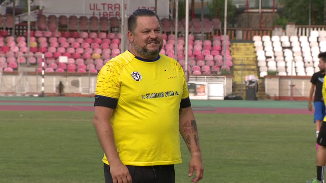 Mai tare ca jucătorii din Liga 1! Bobonete a executat perfect un penalty în meciul cu Dinamo, fără nicio șansă pentru portar_6