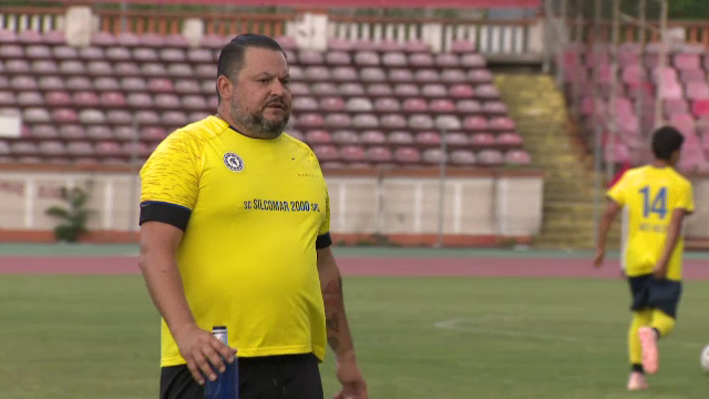 Mai tare ca jucătorii din Liga 1! Bobonete a executat perfect un penalty în meciul cu Dinamo, fără nicio șansă pentru portar_8