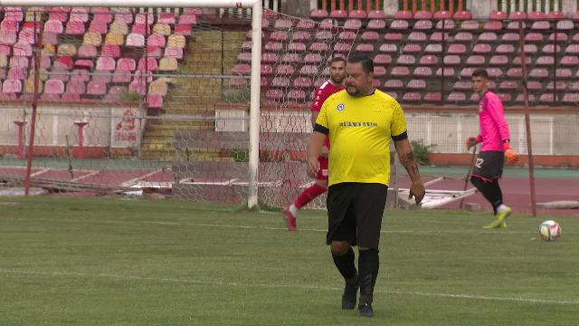 Mai tare ca jucătorii din Liga 1! Bobonete a executat perfect un penalty în meciul cu Dinamo, fără nicio șansă pentru portar_15