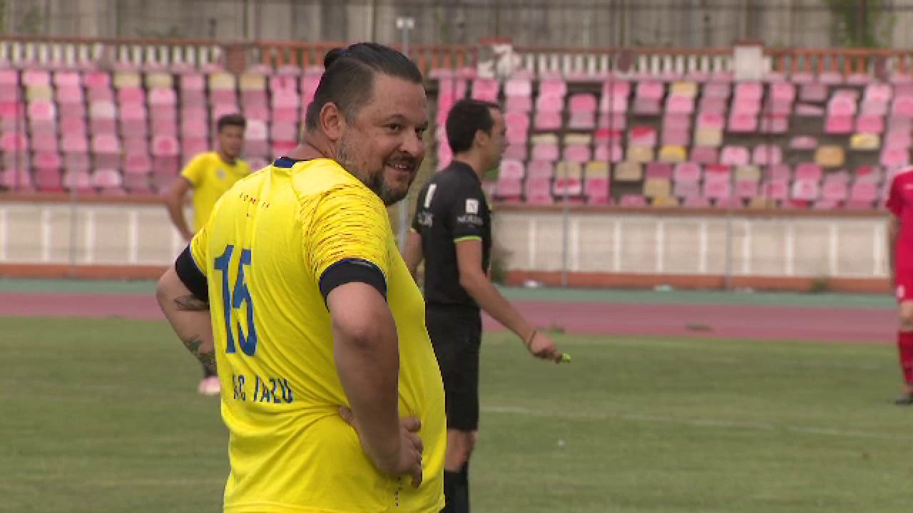 Mai tare ca jucătorii din Liga 1! Bobonete a executat perfect un penalty în meciul cu Dinamo, fără nicio șansă pentru portar_16