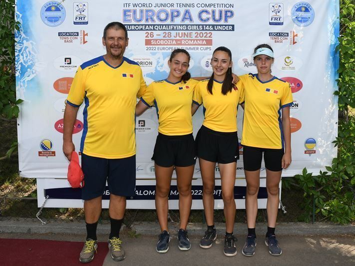 Finala 100% românească de la Wimbledon a fost câștigată de Alexia Tatu_6