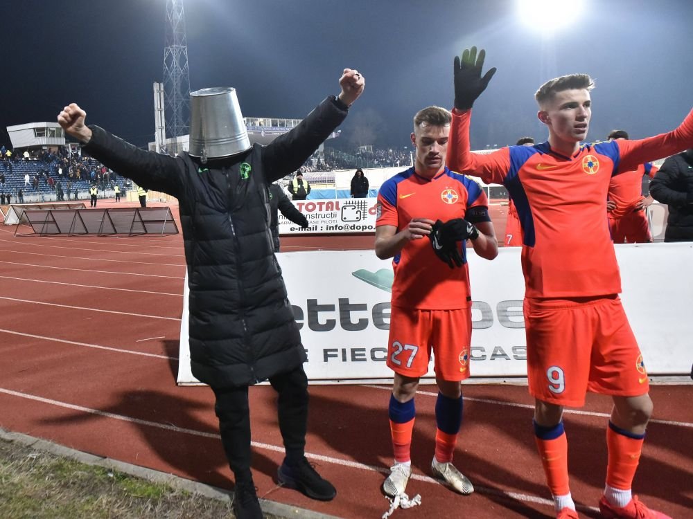 El este noul Latovlevici! Fundașul de la FCSB care l-a impresionat pe MM Stoica_7