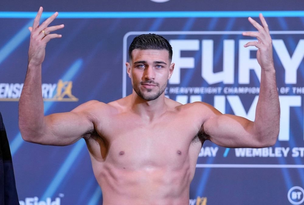 Fratele lui Tyson Fury a anulat meciul din SUA cu Jake Paul. Câți bani îi oferă vloggerul să se lupte cu el în Marea Britanie_10