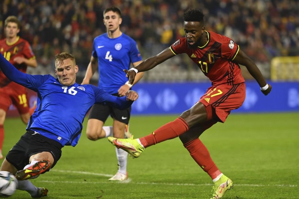 Tam-tam la FCSB! Vicecampioana va avea șase fundași centrali, după transferul pentru care a insistat Mihai Stoica_9
